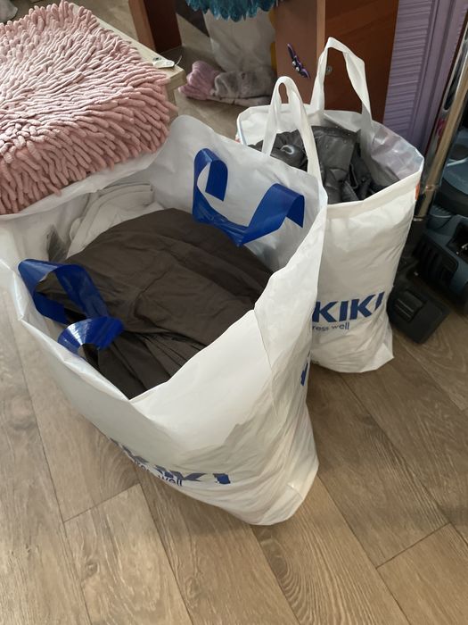 Два пакета вещей бесплатно