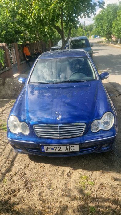 Vand mercedes C class w203  2.2cdi. 150cp. An 2005
