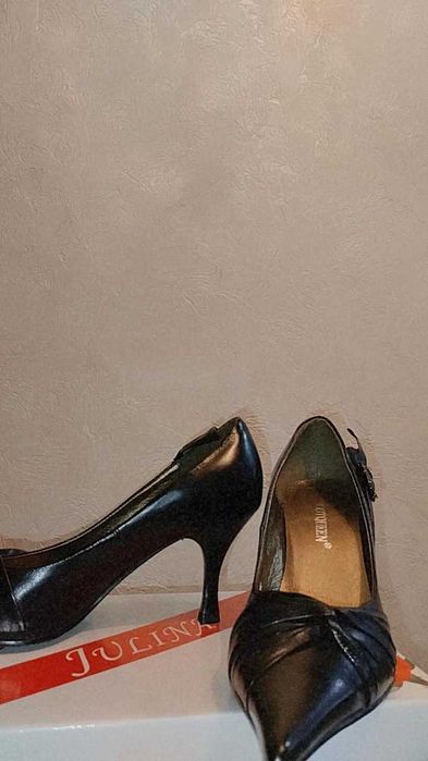 Продам туфли в идеальном состоянии
