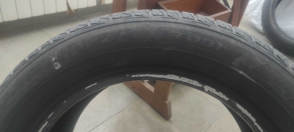 Гуми 4бр. 225/55/17 BRIDGESTONE Turanza T001- летни 150 лв
