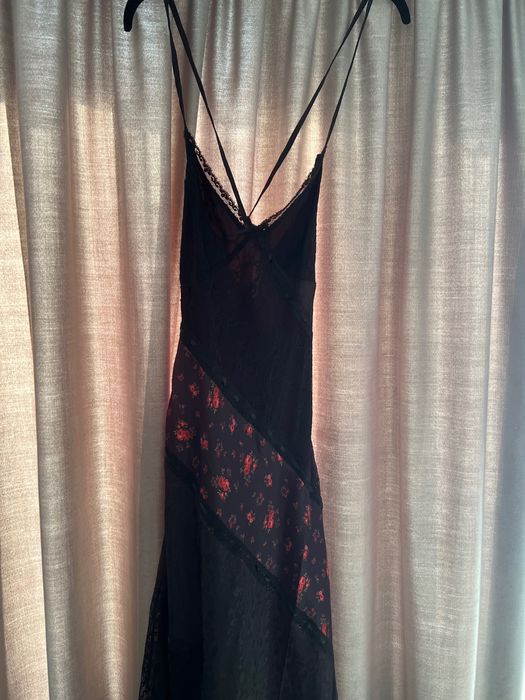 Нова рокля без етикет