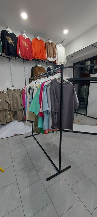 Продам  стойки на заказ