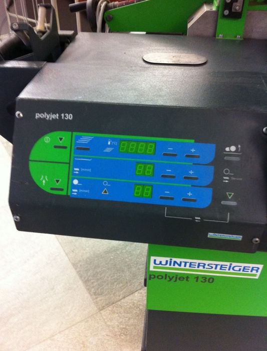 Професионална машина за пълнене на ски wintersteiger polyjet 130