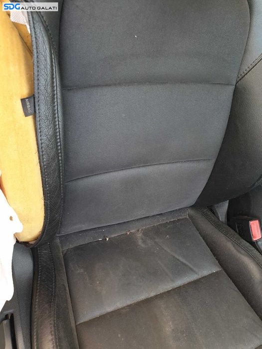 Scaun Dreapta Fata Pasager Sezut Tapiterie Semi Piele Semipiele Alcantara Skoda Superb 2 2008 - 2015 [C4193]