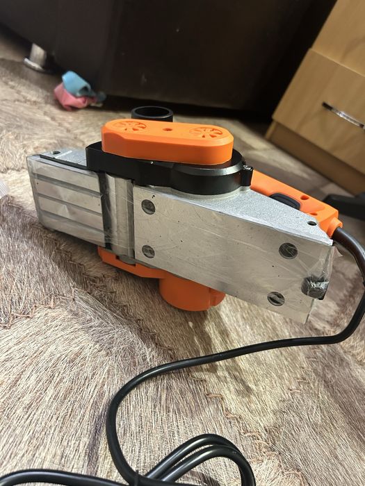 Электрорубанок.