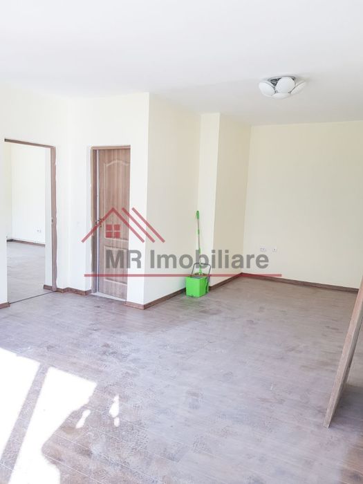 Casa de inchiriat ,150 mp, Andrei Muresanu, 6 Parcari . zona SIGMA,