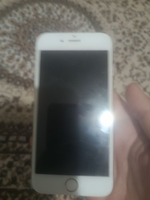 Продам 2айфон 6 СРОЧНО