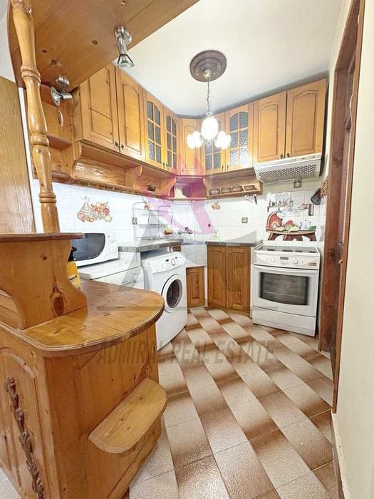 Дава се под наем Многостаен апартамент в Варна, Младост 2 - 100 кв.м за 562 € - Снимка #3