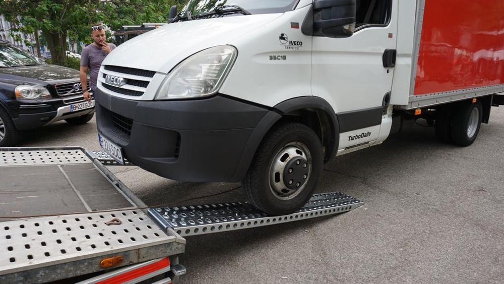 Tabla auto ambutisata | Rampe cale