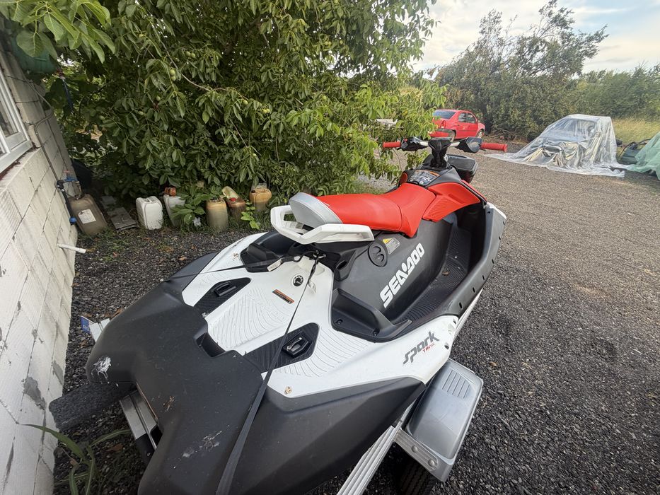 Skijet jet ski sea doo spark trixx