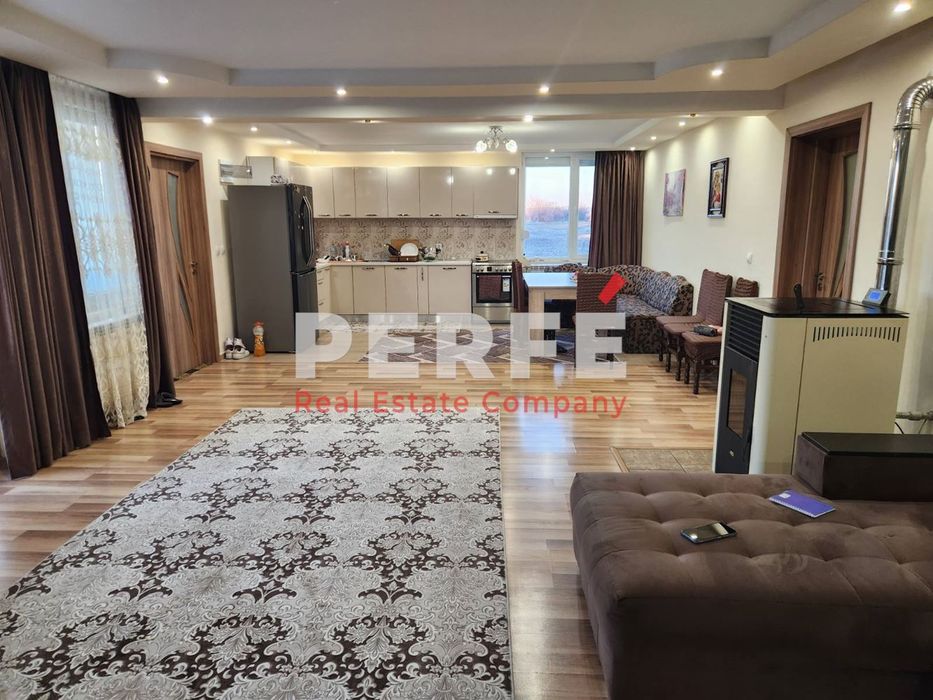 Продава се Къща в с. Равнец, Област Бургас - 152 кв.м за 1645 €/кв.м - Снимка #4