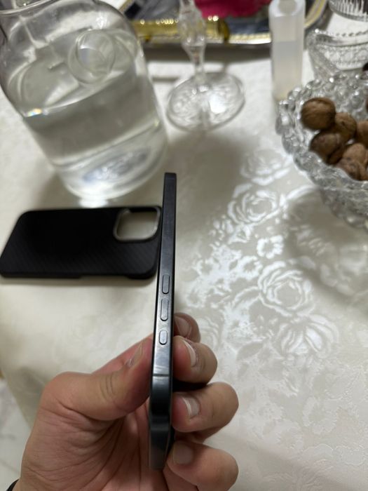 Продам Iphone 15 Pro Max 512GB