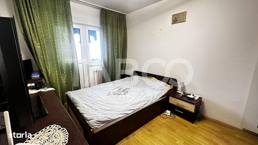Apartament de inchiriat 2 camere mobilat utilat zona Vasile Aaron