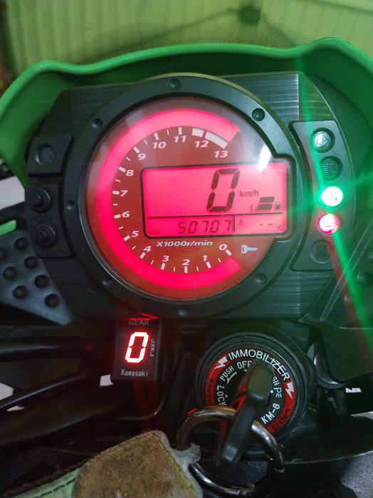 Kawazaki ZR 750 J