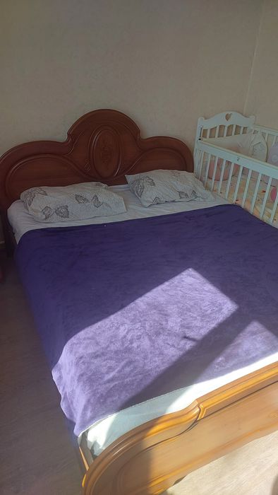 Кровать двухместный