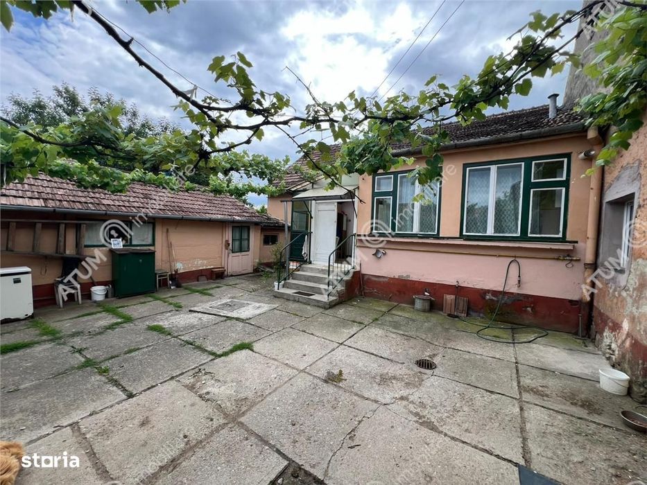 Casa individuala cu 2 camere teren 470 mp situata in Cisnadie Sibiu