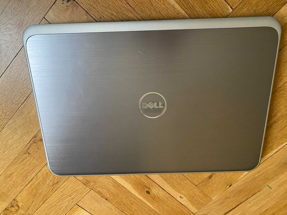 Dell Laptop с лицензирани Windows 10 pro и Office 2021 pro plus