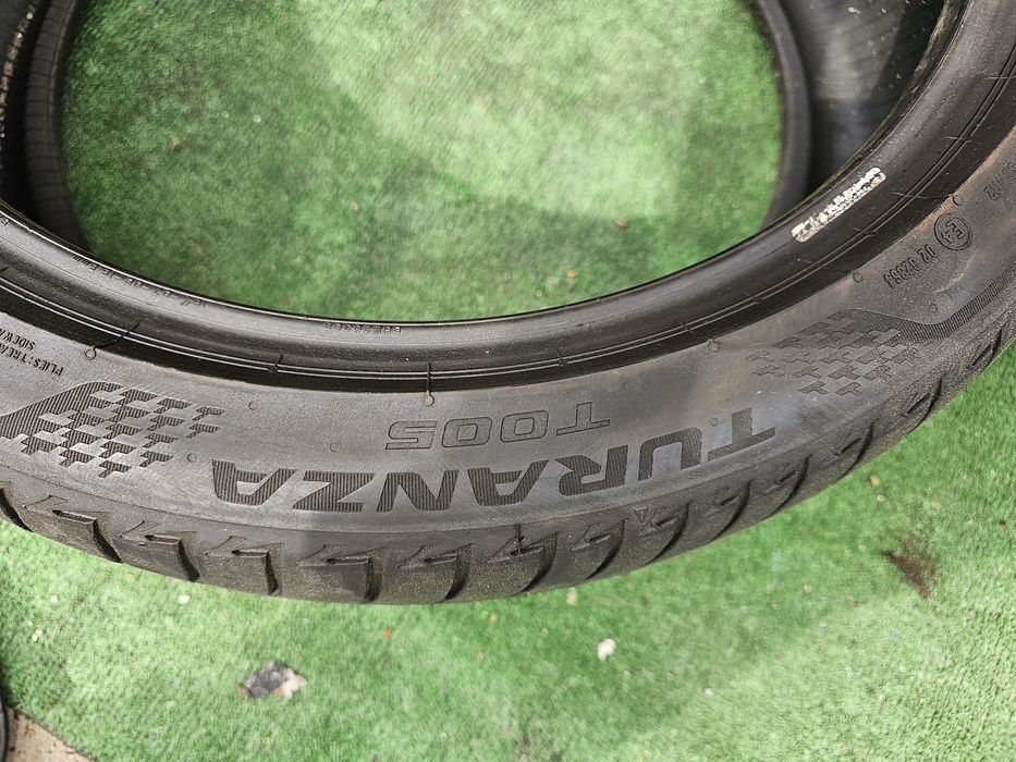 245 40 19 vara bridgestone