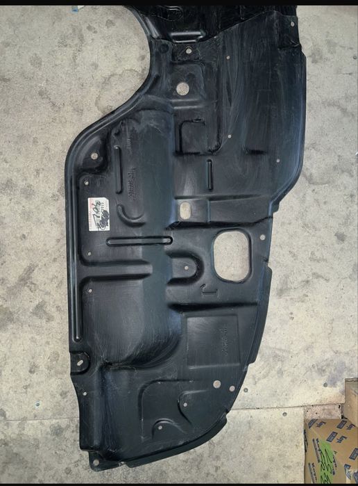 Защита двигателя камри 30-35 оригинал