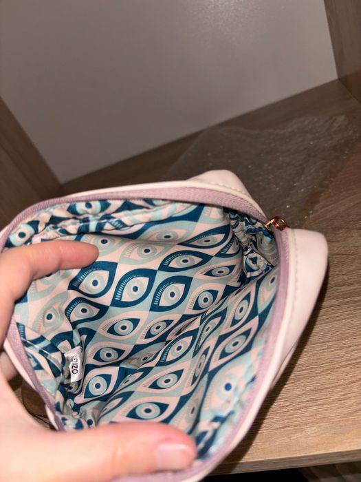 Gentuța kenzo light pink ,interior mozaic