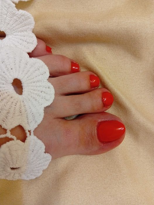 Manichiură și Pedichiură la Domiciliu | Gel, Semipermanentă, French | Programări Deschise