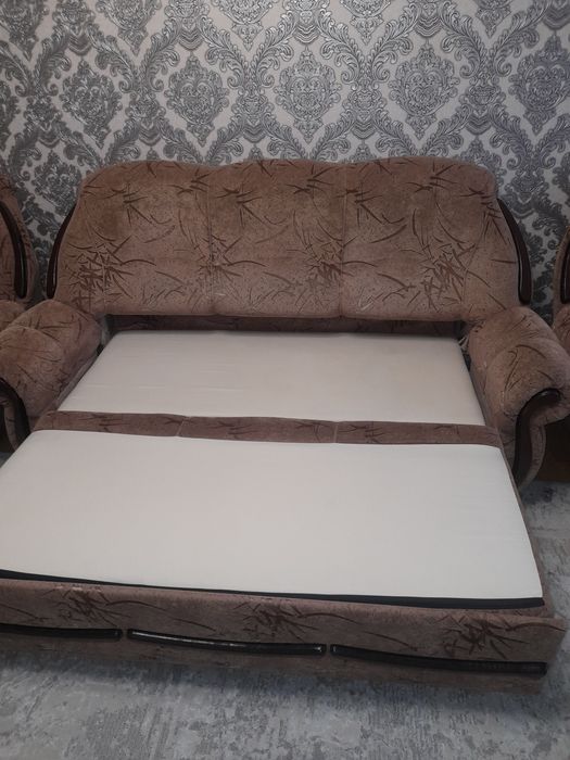 Продам диван 3 -ка