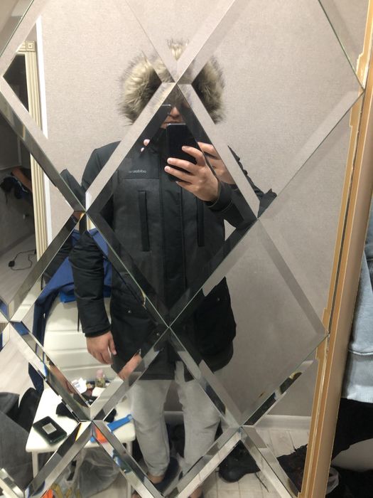 Продам куртку adidas оригинал