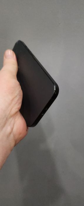 Apple iPhone 15 6/128GB Black