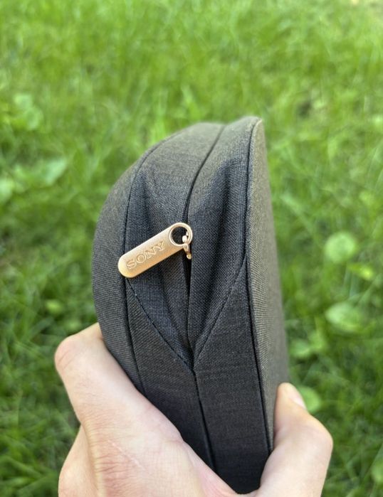 Продам наушники Sony WH-1000xm5