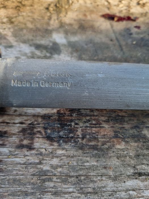 Masat  Dick Dickoron