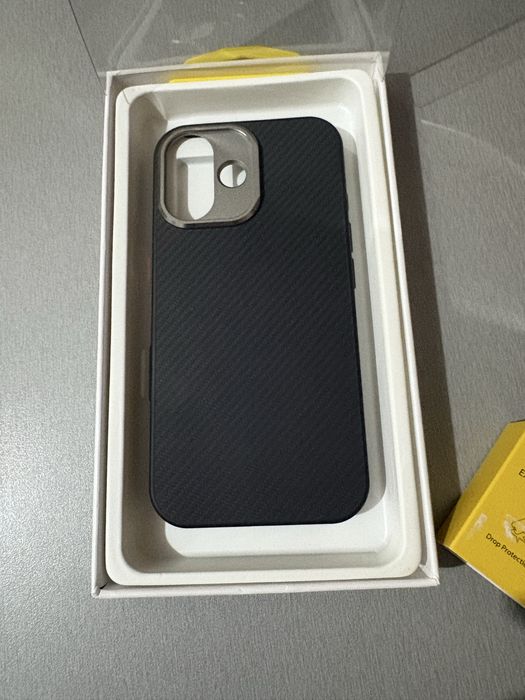 Husa Edizard Pro Aramid Iphone 16