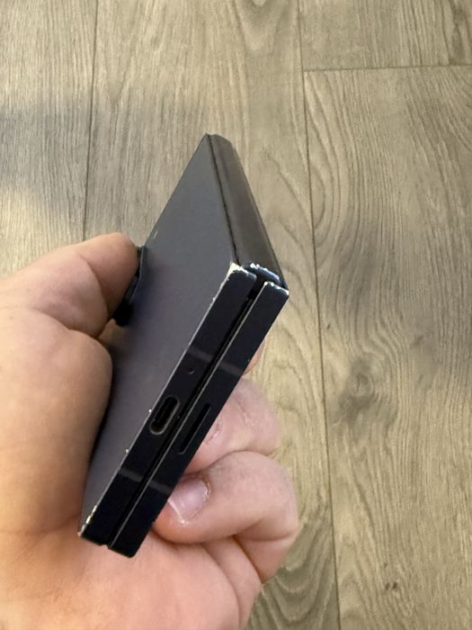 Samsung galaxy z fold 6