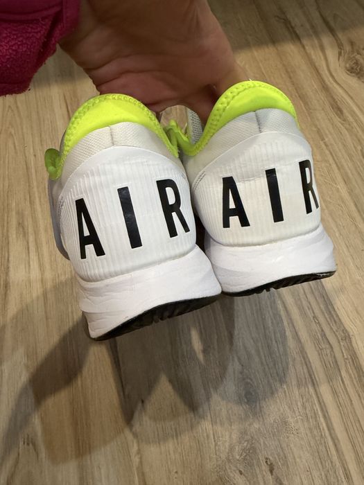 Оригинални два цвята маратонки за тенис Nike AIR MAX ! 43 н