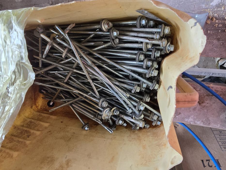 Саморезы для сендвич панелей