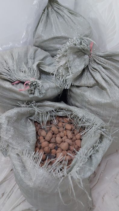 Продам керамзит и песок