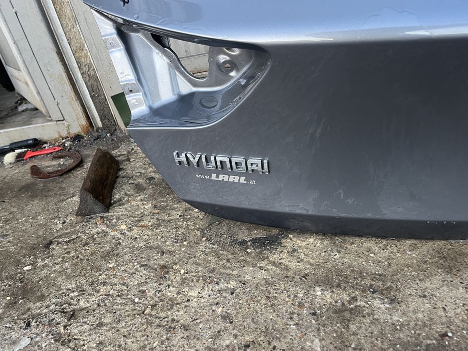 Капак/багажник Hyundai I30 2017г 4бр