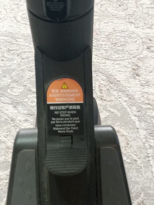 Продам электросамокат