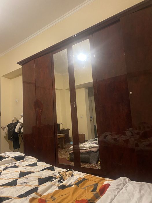 Спальный гарнитур (импорт)