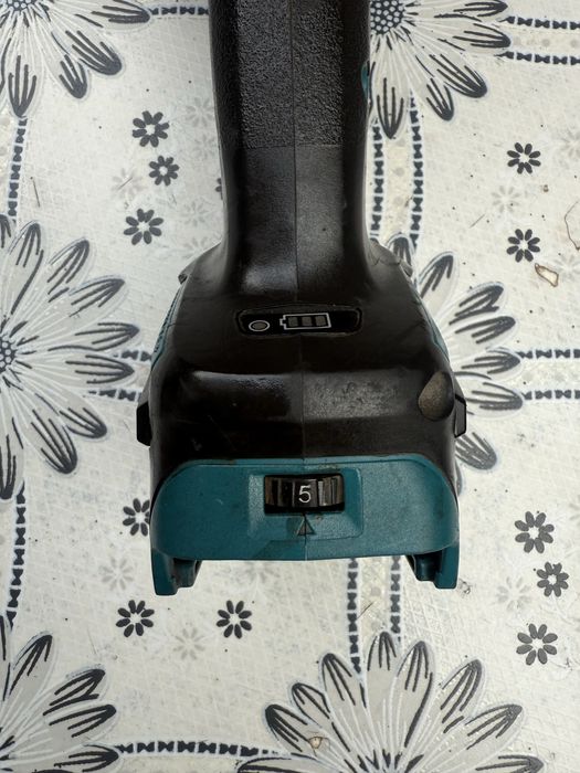 Акумулаторен ъглошлайф Makita DGA513Z ф 125 мм, 18 V