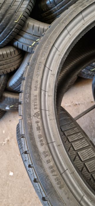 4 x Anvelope iarna 245 35 19 Continental ContiWinterContact TS830P