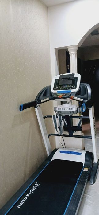 Срочно продам беговой дорожки.Скидка есть новый рассрочка ест