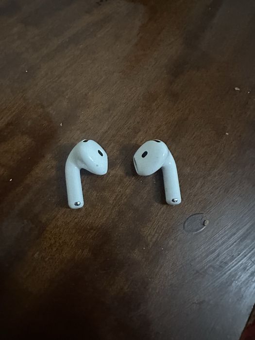 Airpods orginal 4 ози