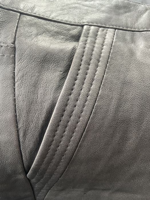 Панталон естествена кожа, цвят сив, нов