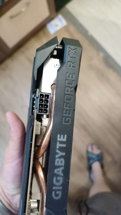 Продам видеокарту RTX 2060