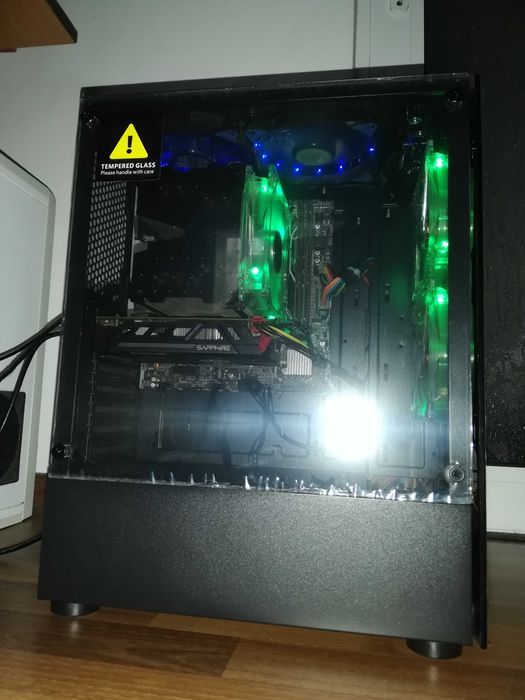 Unitate PC Ryzen 7, 16GB, SSD