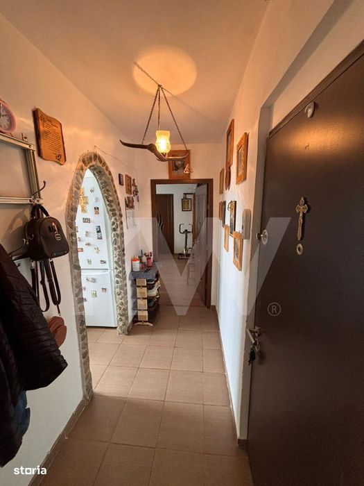 Apartament 3 camere de vanzare - Victoria, Brasov