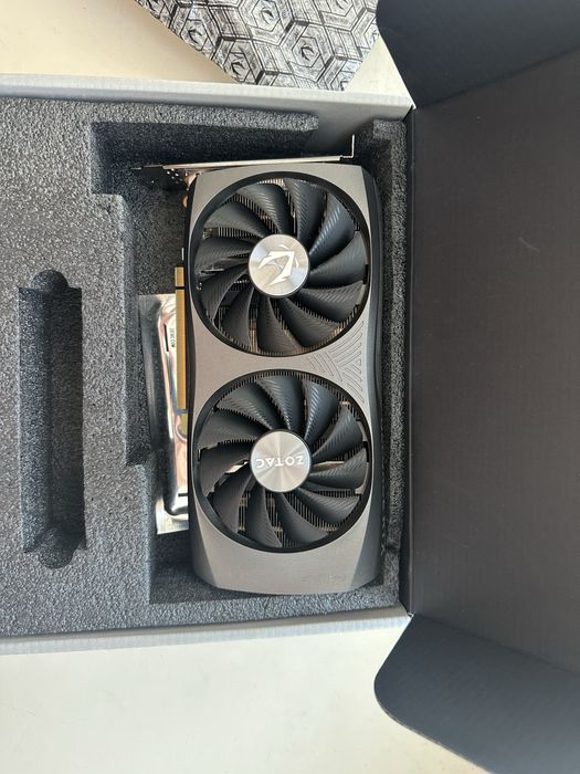 Nvidia zotac 4070 twin edge 12gb