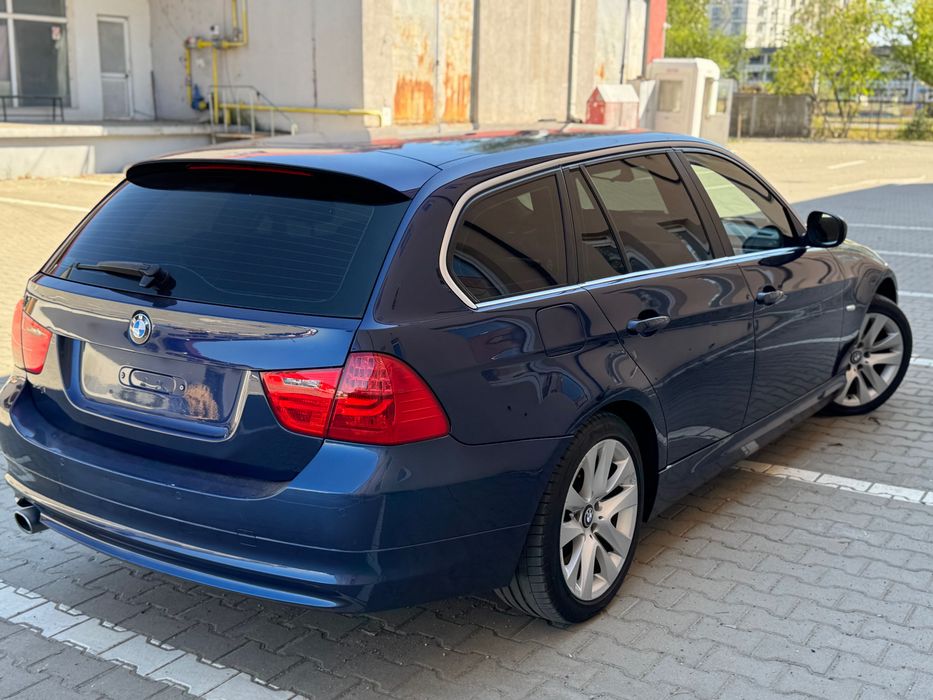 BMW E91 2.0D 2011 înmatriculat