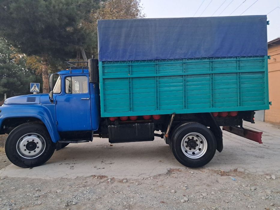 Zil 130 sotiladi