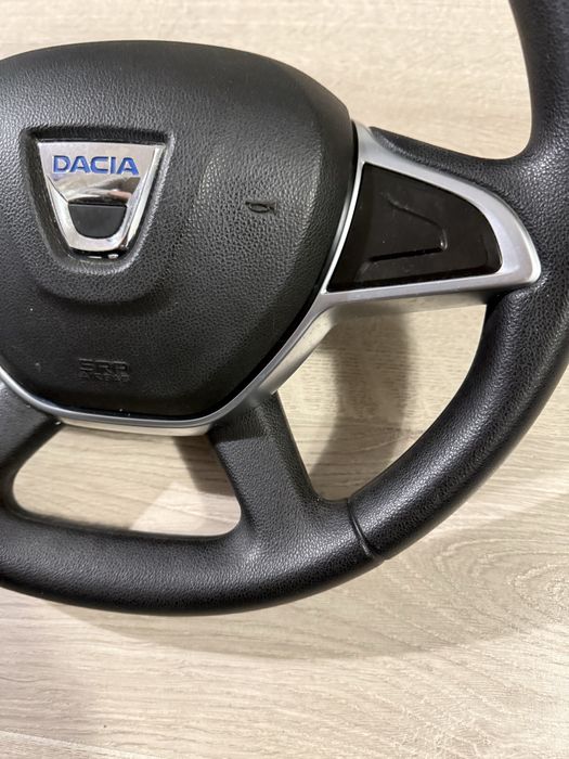 Волан с еърбег Дачия Dacia Sandero Dokker Lodgy Logan Докер Сандеро